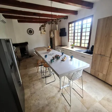 Сasa de vacaciones Maison - D'hotes